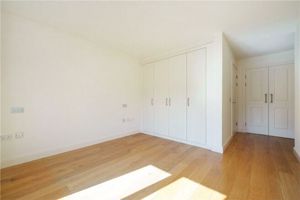 MASTER BEDROOM WITH ENSUITE- click for photo gallery